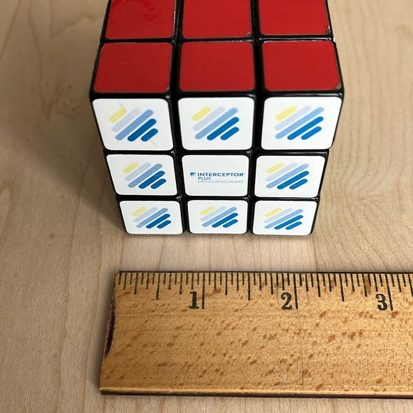 4 Rubik’s Cubes - Picture 3 of 6